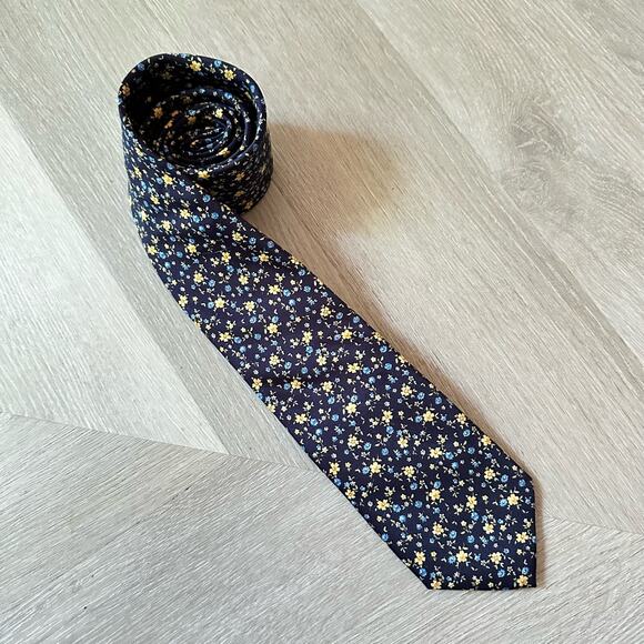 Navy Blue Floral Tie Pierre Cardin Blue Yellow Flowers Spring Easter Ditsy - Picture 1 of 5